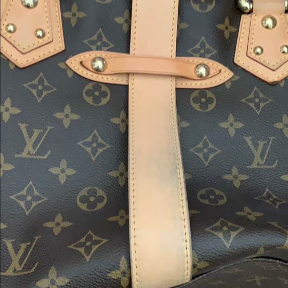 Louis Vuitton Manhattan GM - Picture 7 of 16